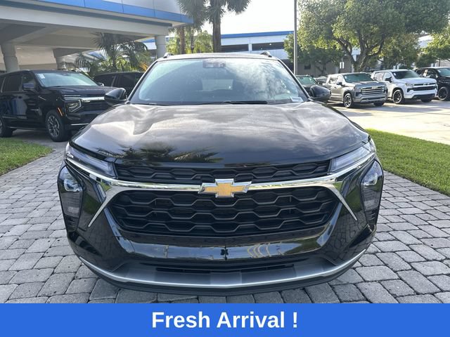 Used 2024 Chevrolet Trax LT FWD image 18