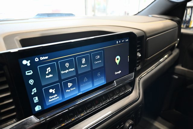 Used 2024 Chevrolet Silverado 1500 ZR2 w/ Technology Package image 15