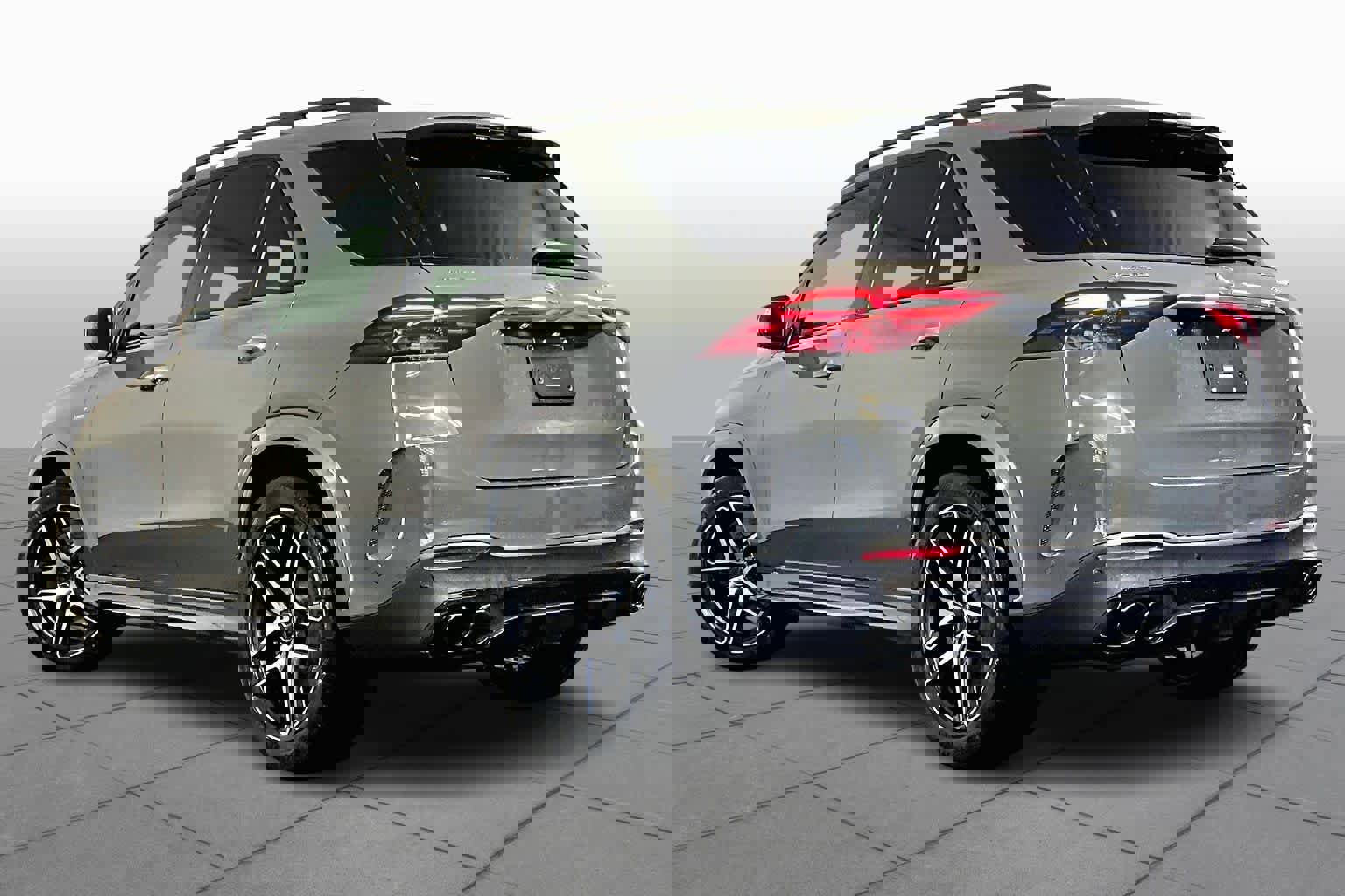 New 2026 Mercedes-Benz GLE 53 AMG 4MATIC image 3