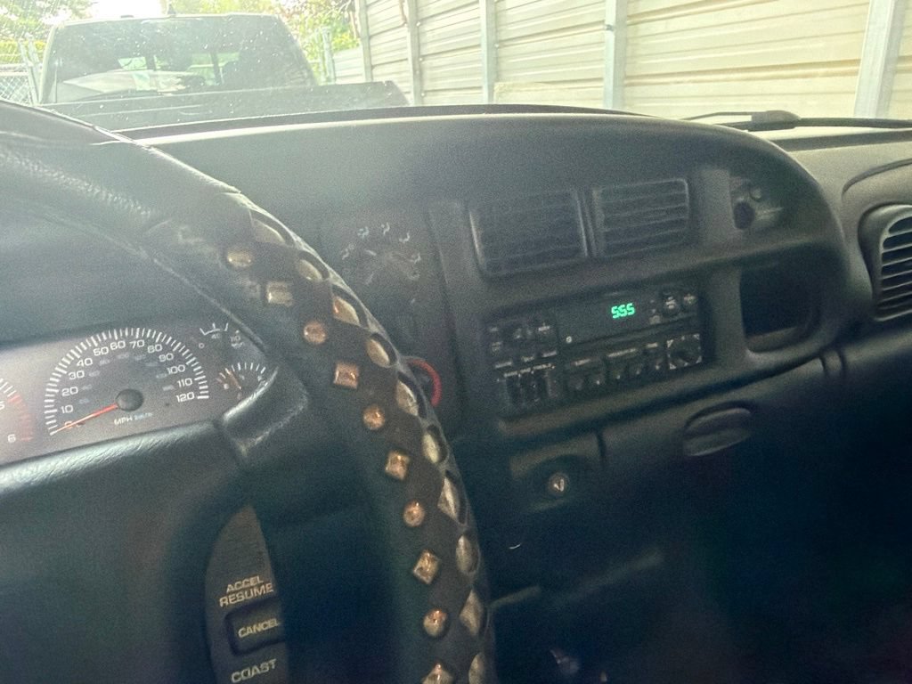 Used 2000 Dodge Ram 1500 Truck 4x4 Quad Cab image 5