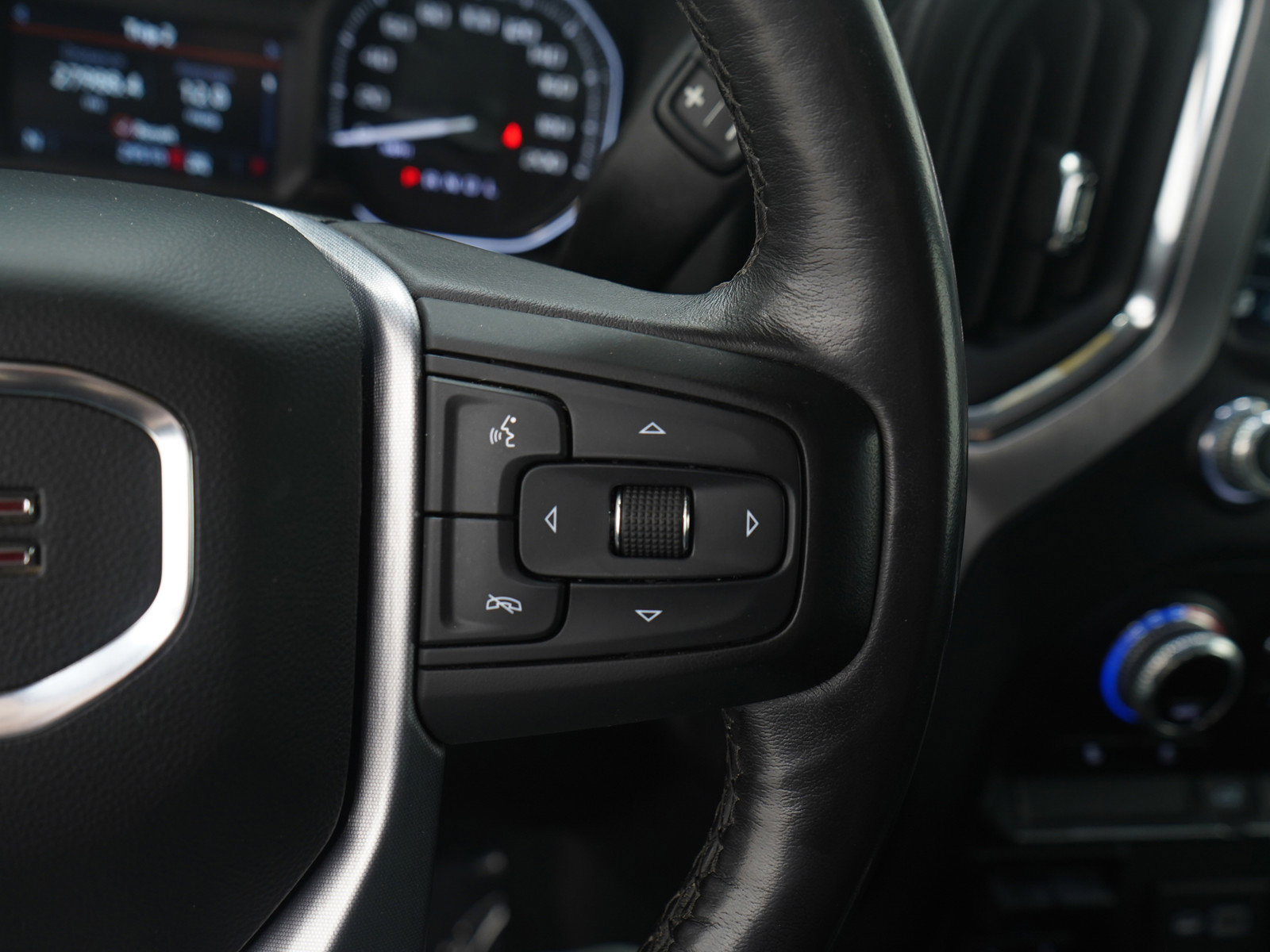 Used 2023 GMC Sierra 2500 SLE w/ SLE Convenience Package image 26