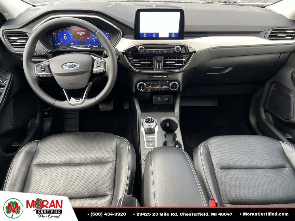 Used 2022 Ford Escape SEL w/ Technology Package AWD/4WD image 12