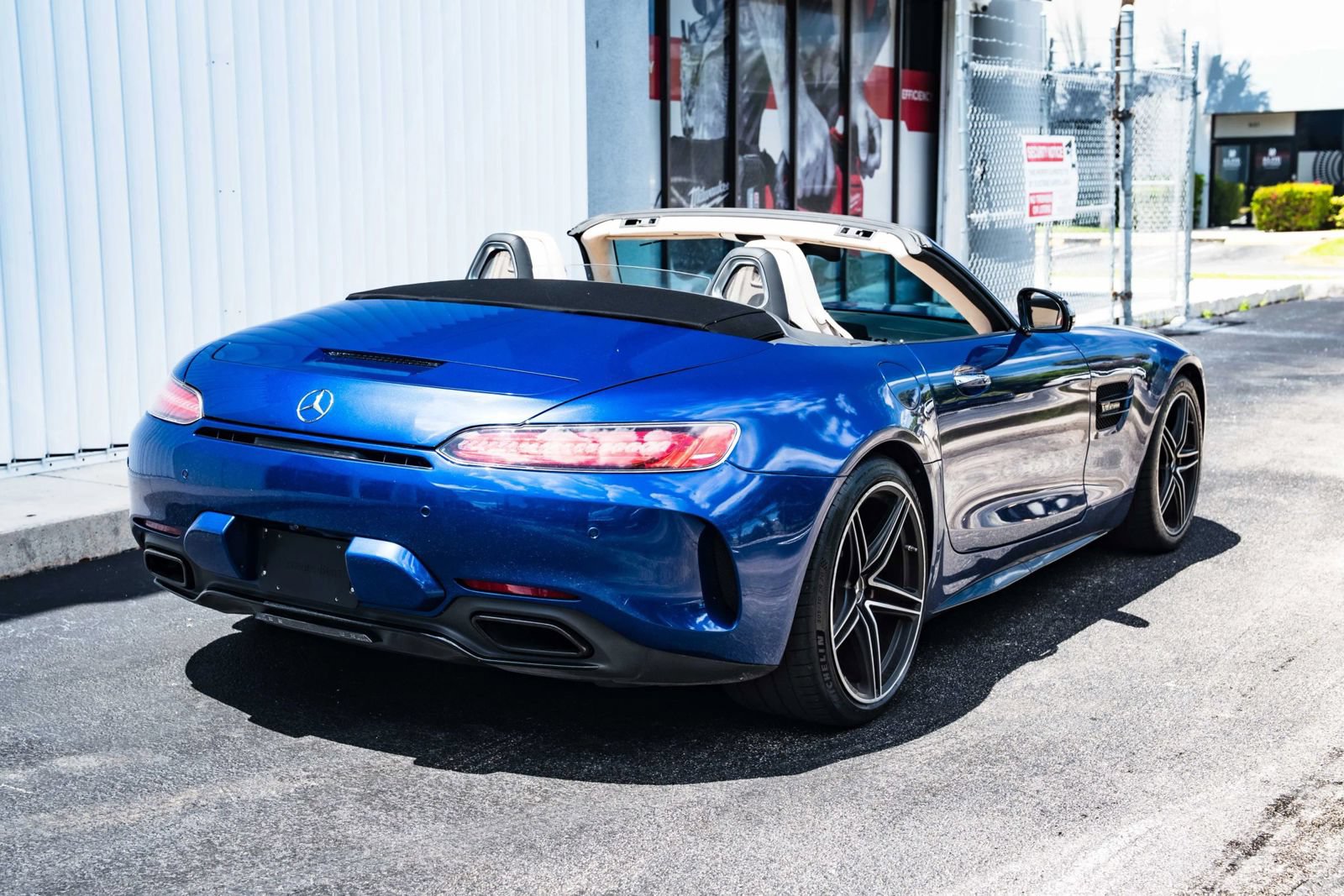 Used 2018 Mercedes-Benz AMG GT C image 7