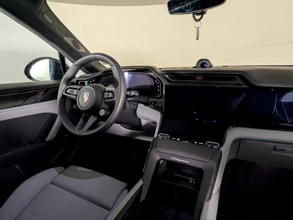 New 2026 Porsche Cayenne Turbo Electric AWD/4WD image 22