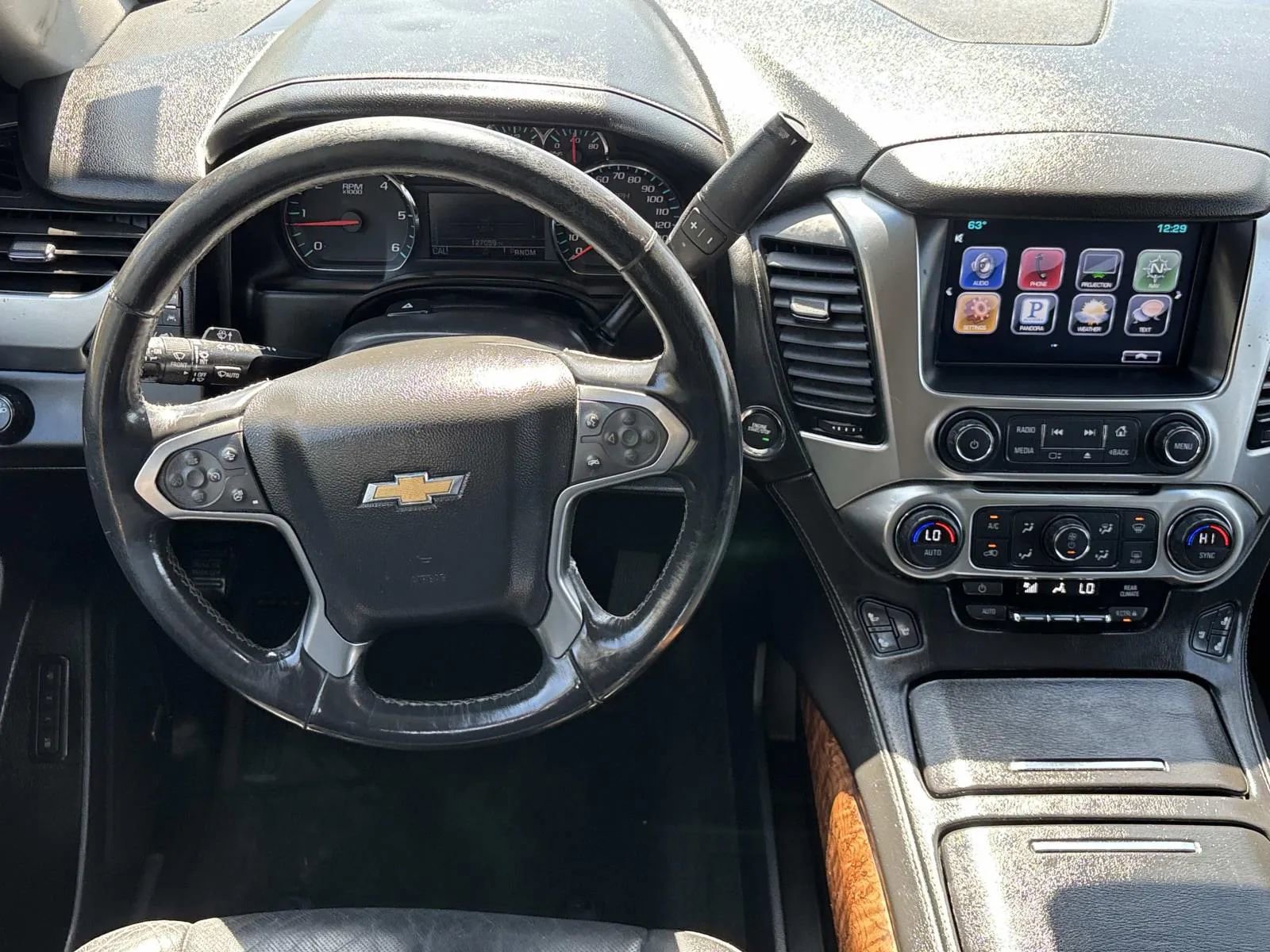 Used 2016 Chevrolet Suburban LTZ RWD image 11