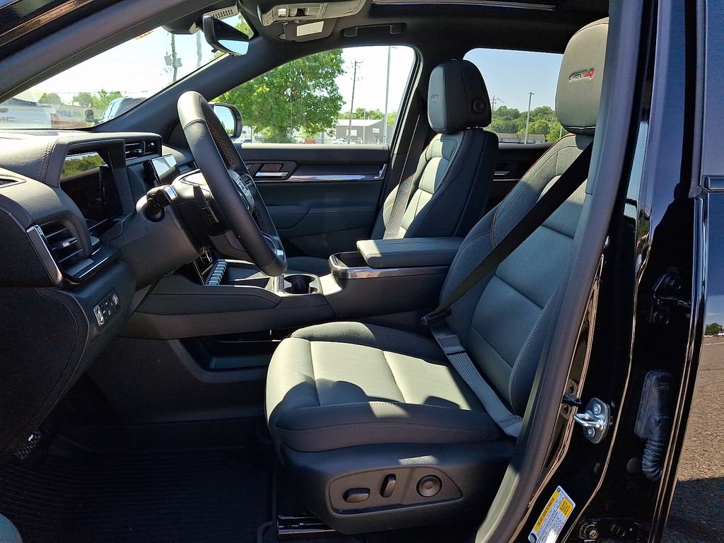 New 2026 GMC Terrain AT4 w/ Convenience Package III AWD/4WD image 9