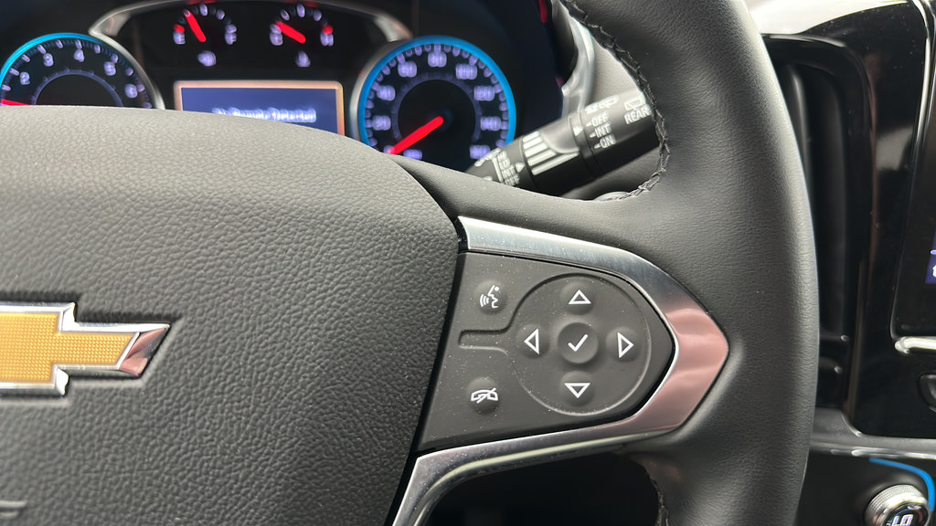 Used 2023 Chevrolet Traverse LT AWD/4WD image 18