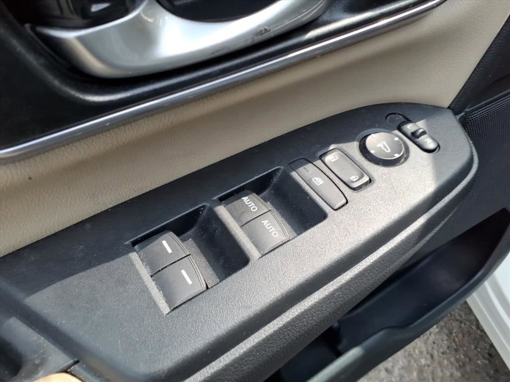 Used 2017 Honda CR-V EX-L image 23
