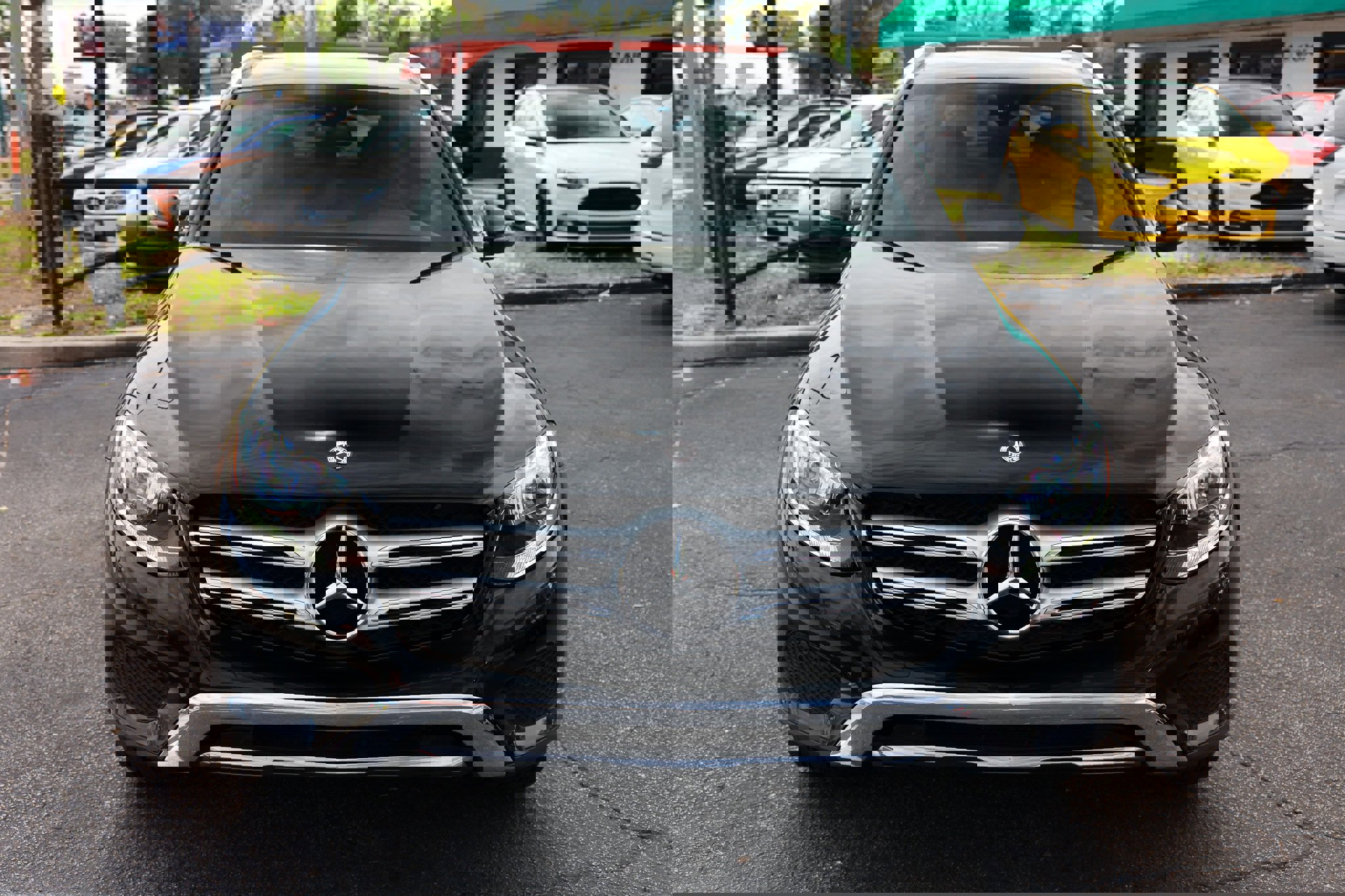 Used 2019 Mercedes-Benz GLC 300 w/ Premium Package image 23