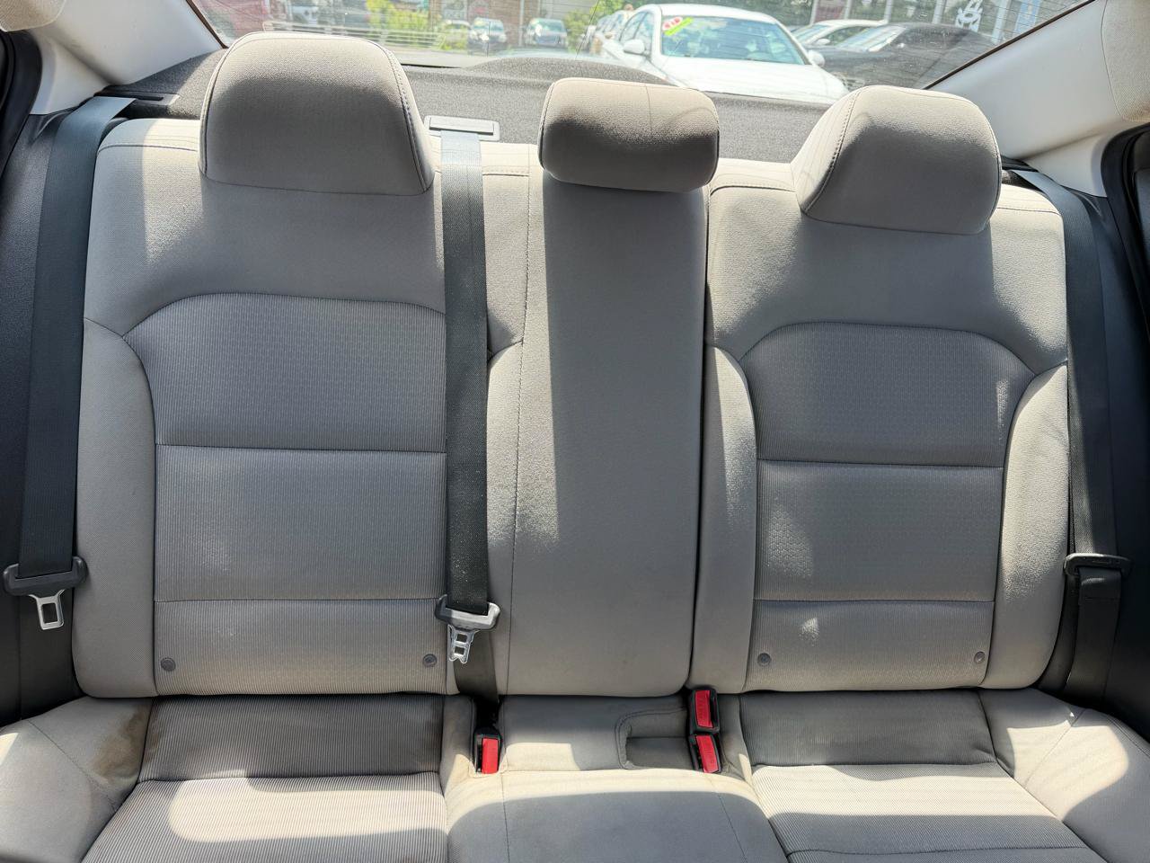 Used 2018 Hyundai Elantra SEL FWD image 15