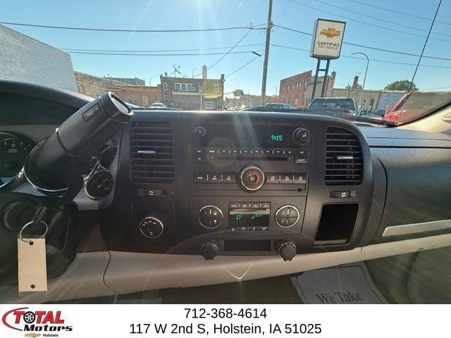 Used 2007 Chevrolet Silverado 1500 LT w/ 1LT Convenience Package AWD/4WD image 19