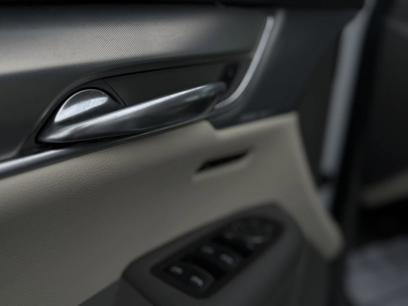 Used 2022 Cadillac XT5 Premium Luxury w/ Technology Package image 15