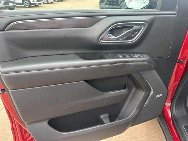 Used 2021 GMC Yukon AT4 w/ Rear Media and Nav Package AWD/4WD image 15