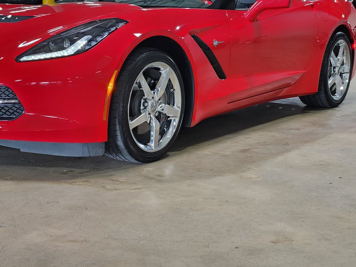 Used 2015 Chevrolet Corvette Stingray Convertible w/ 3LT Preferred Equipment Group RWD image 19