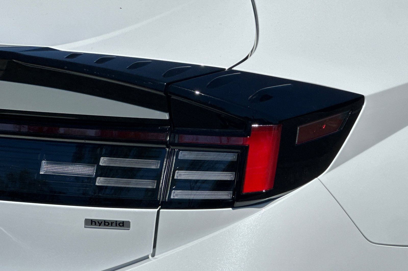 New 2025 Hyundai Sonata Limited image 26