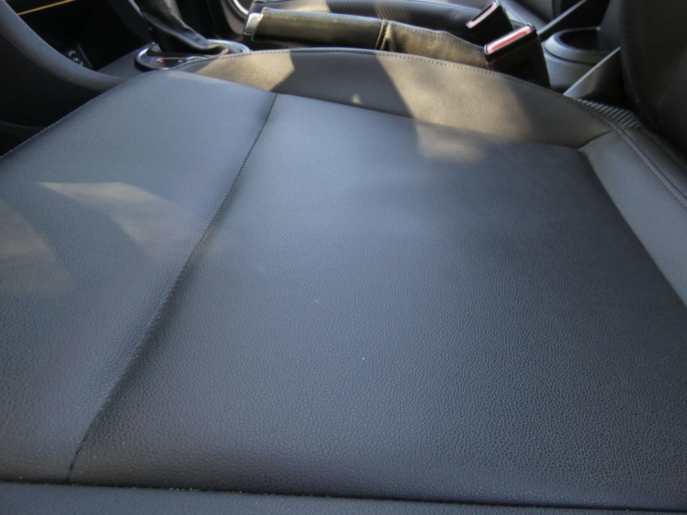 Used 2014 Volkswagen Beetle 2.5 image 37