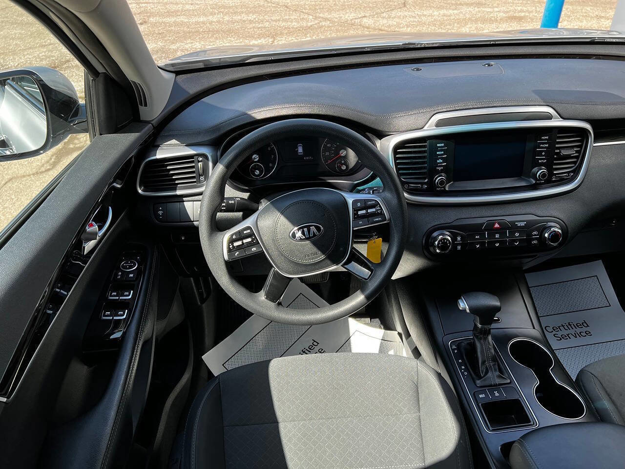 Used 2020 Kia Sorento AWD V6 image 33