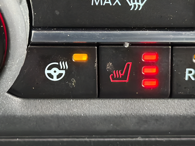 Used 2025 Ford Bronco Outer Banks AWD/4WD image 5