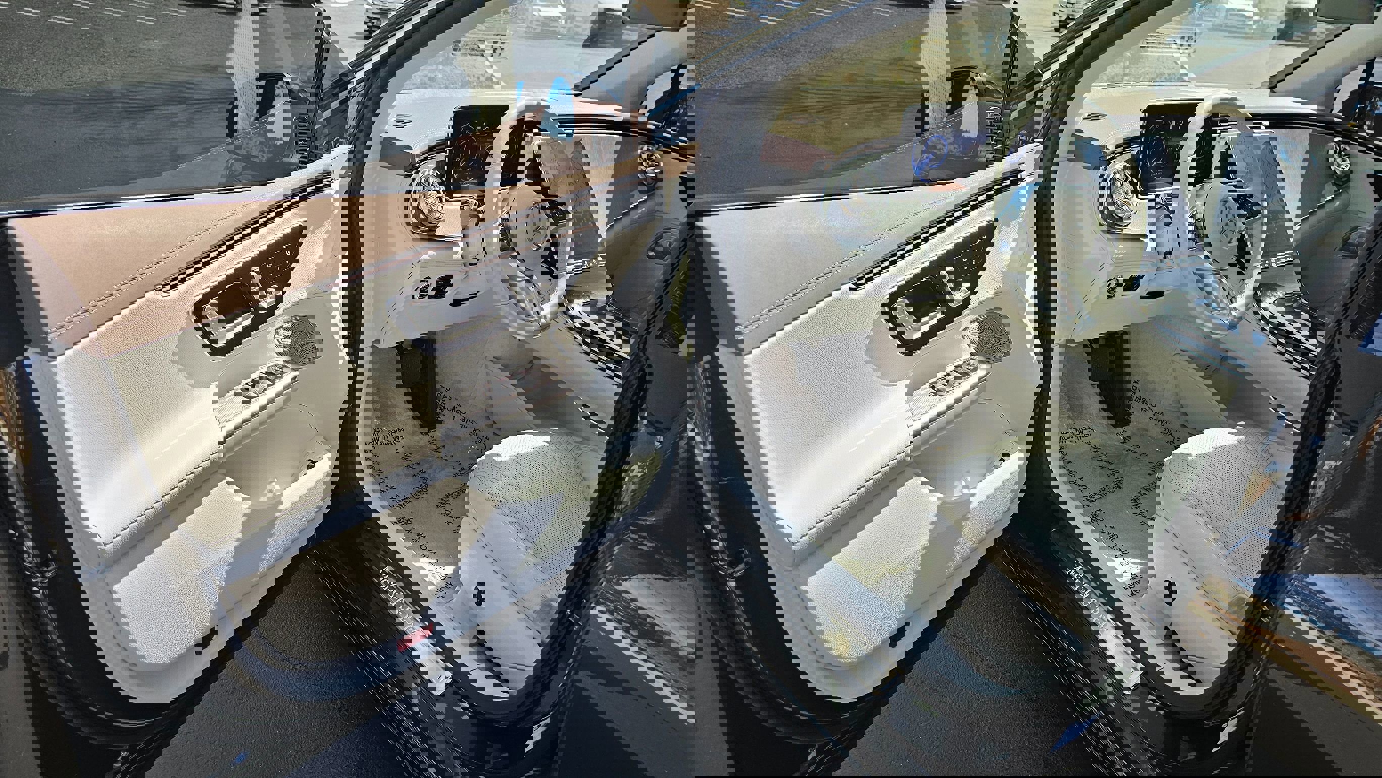 Used 2023 Mercedes-Benz EQE 500 4MATIC Sedan w/ Exclusive Trim Package image 12