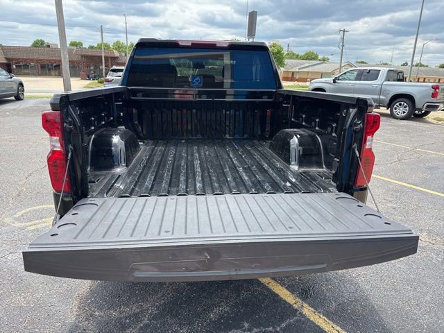 Used 2024 Chevrolet Silverado 1500 LT AWD/4WD image 18