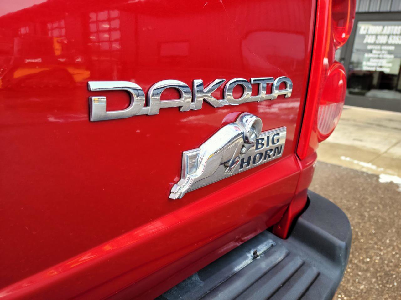 Used 2010 Dodge Dakota Big Horn image 15