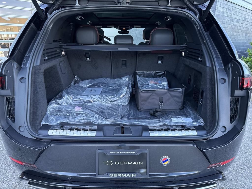 New 2026 Land Rover Range Rover Sport Dynamic SE AWD/4WD image 6