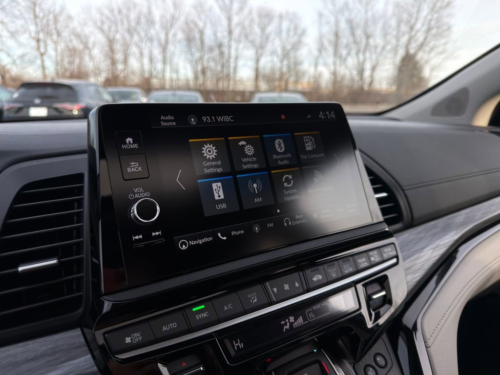 Used 2026 Honda Odyssey Elite image 34