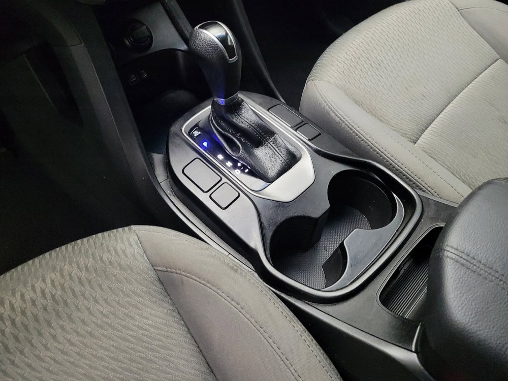 Used 2018 Hyundai Santa Fe Sport image 26