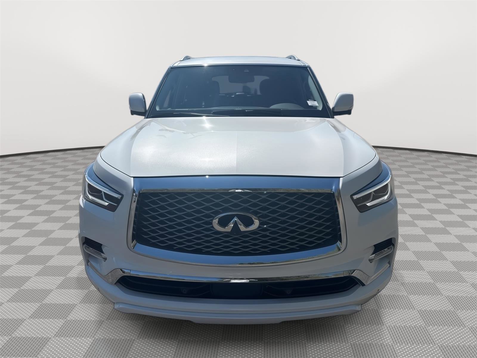 Certified 2024 INFINITI QX80 Luxe w/ Cargo Package AWD/4WD image 3