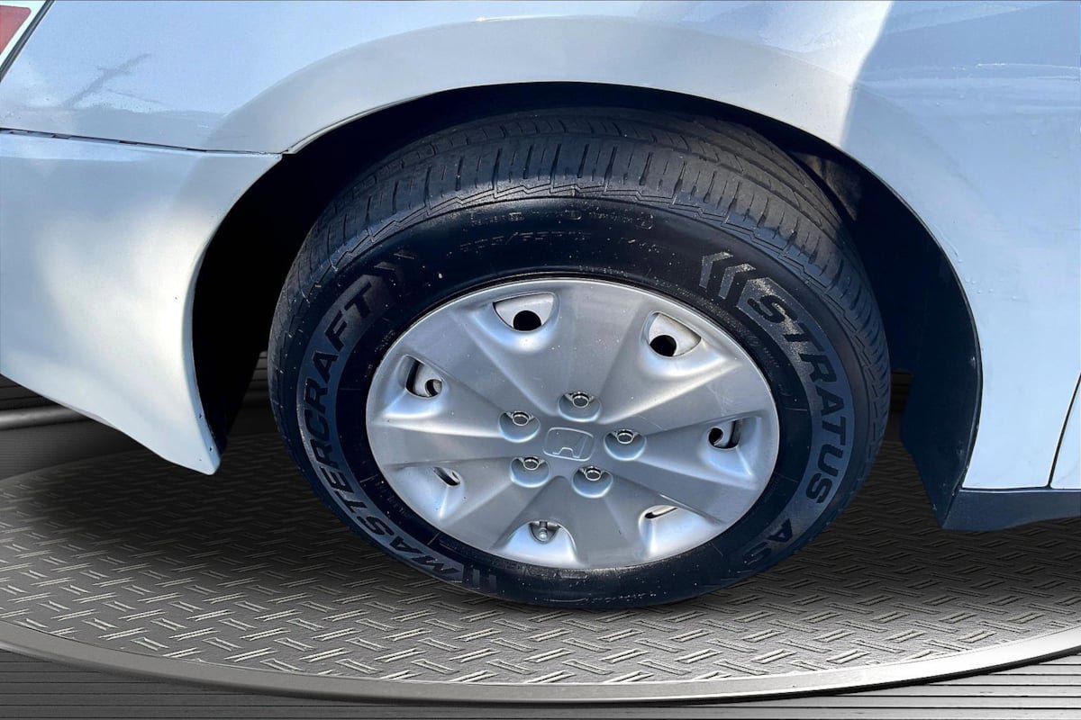Used 2004 Honda Accord LX image 32