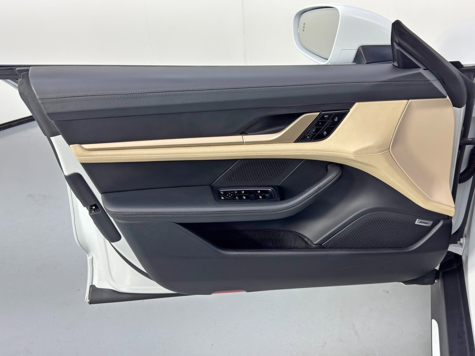 Used 2020 Porsche Taycan Turbo w/ Premium Package image 43