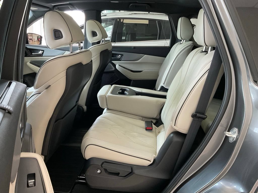 Certified 2026 Acura MDX A-Spec w/ Advance Package AWD/4WD image 25