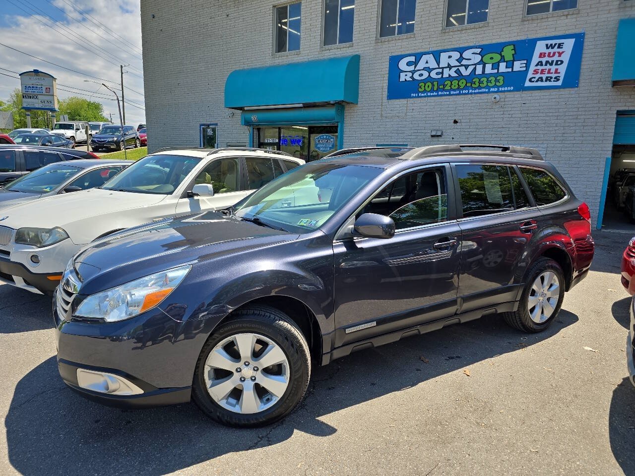 Used 2011 Subaru Outback 2.5i Premium AWD/4WD image 4