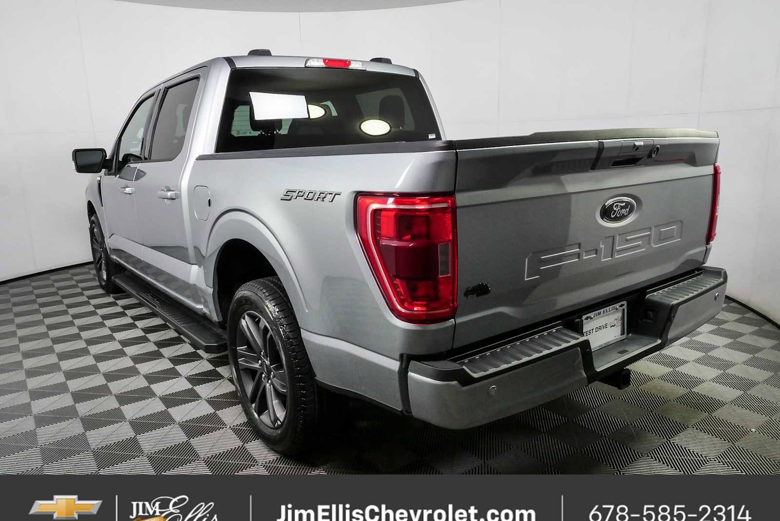 Used 2023 Ford F150 XLT w/ Equipment Group 302A High RWD image 26