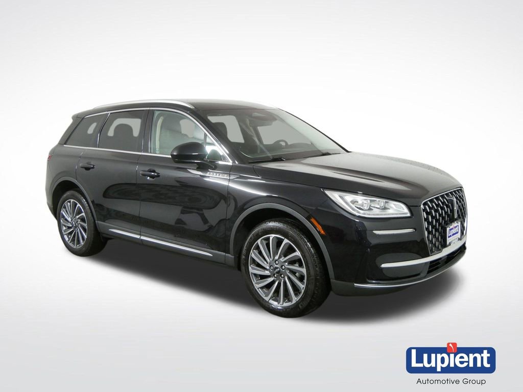 Used 2023 Lincoln Corsair Reserve w/ Towing Package AWD/4WD image 1
