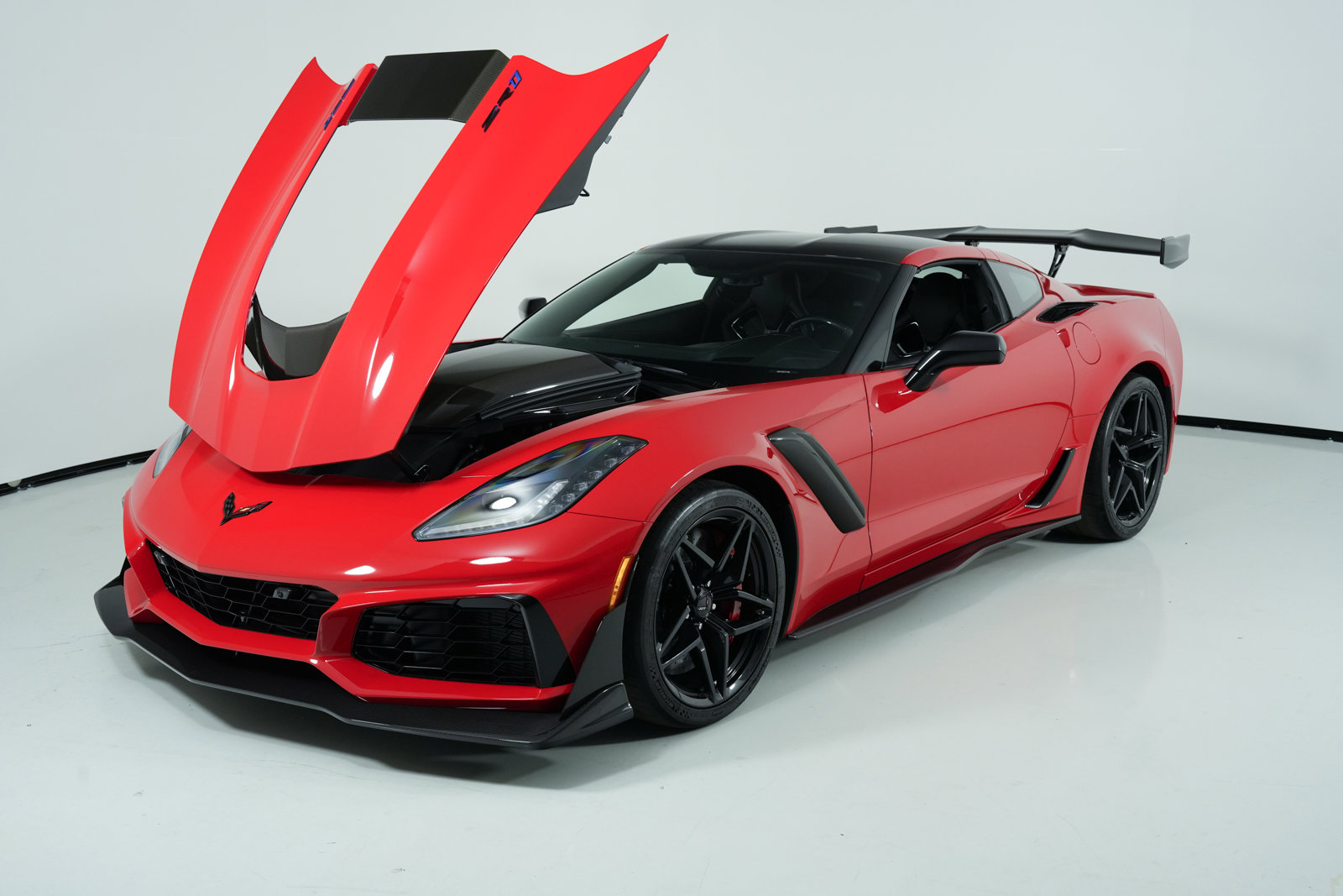 Used 2019 Chevrolet Corvette ZR1 RWD image 43