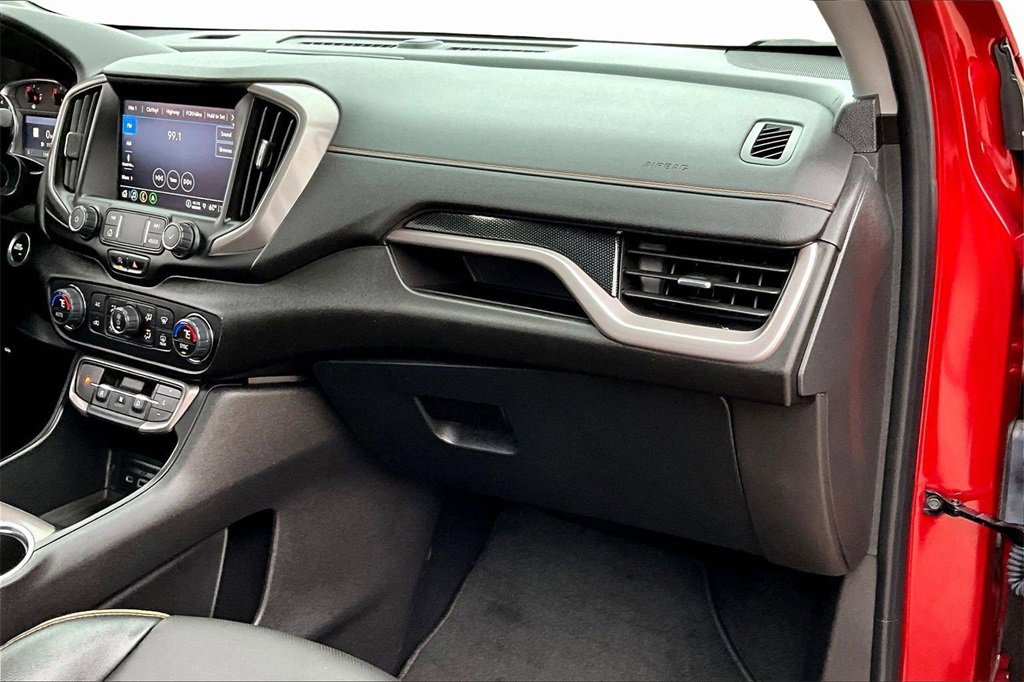 Used 2024 GMC Terrain AT4 w/ Infotainment Package II image 16