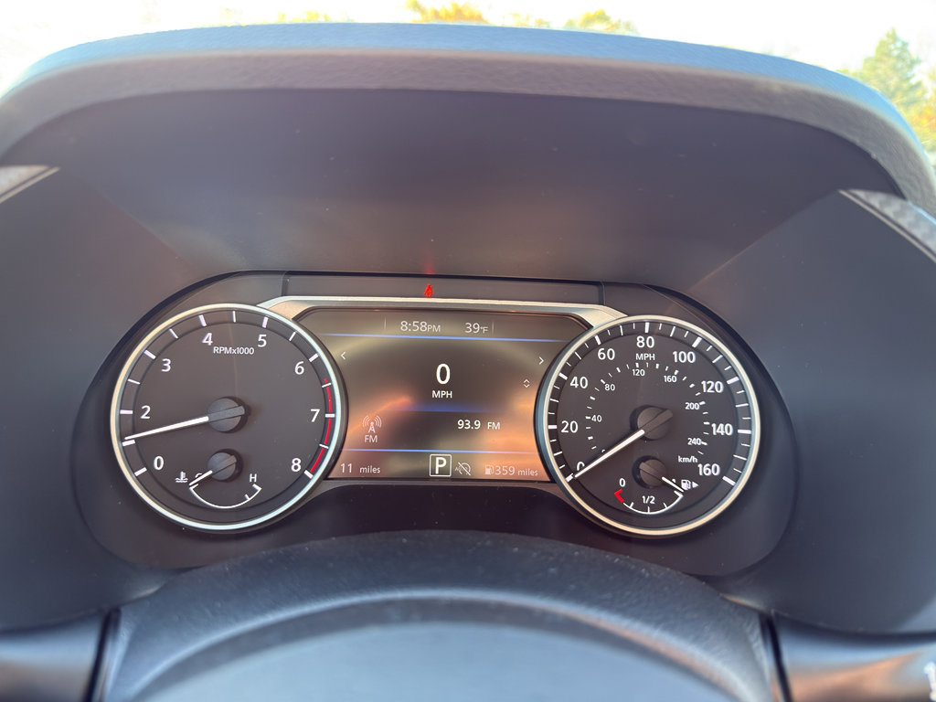 New 2025 Nissan Sentra SR image 17