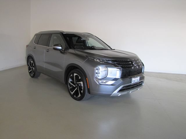 Used 2022 Mitsubishi Outlander SEL AWD/4WD image 3