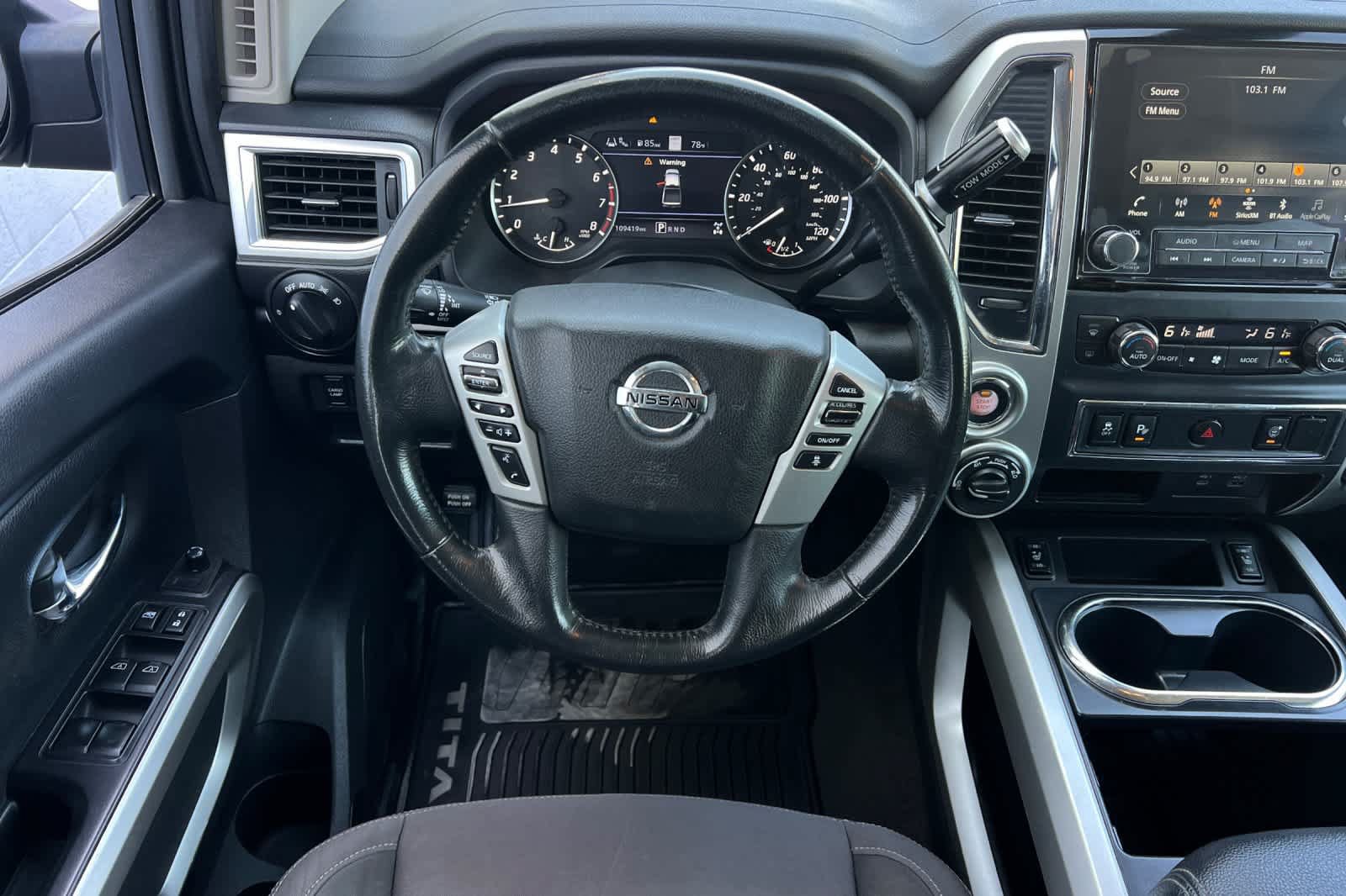 Used 2021 Nissan Titan SV w/ SV Convenience Package AWD/4WD image 23