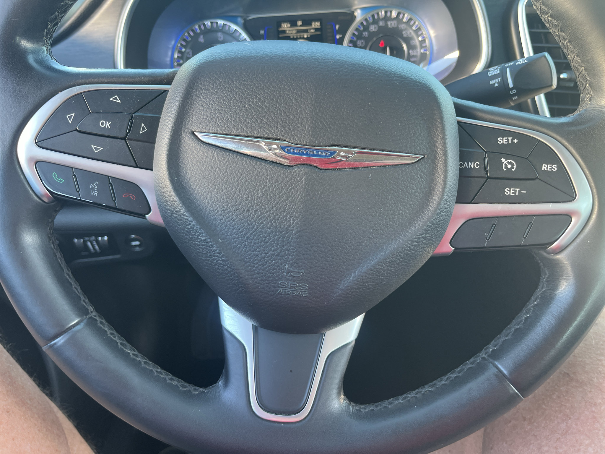 Used 2016 Chrysler 200 Limited w/ Convenience Group FWD image 22
