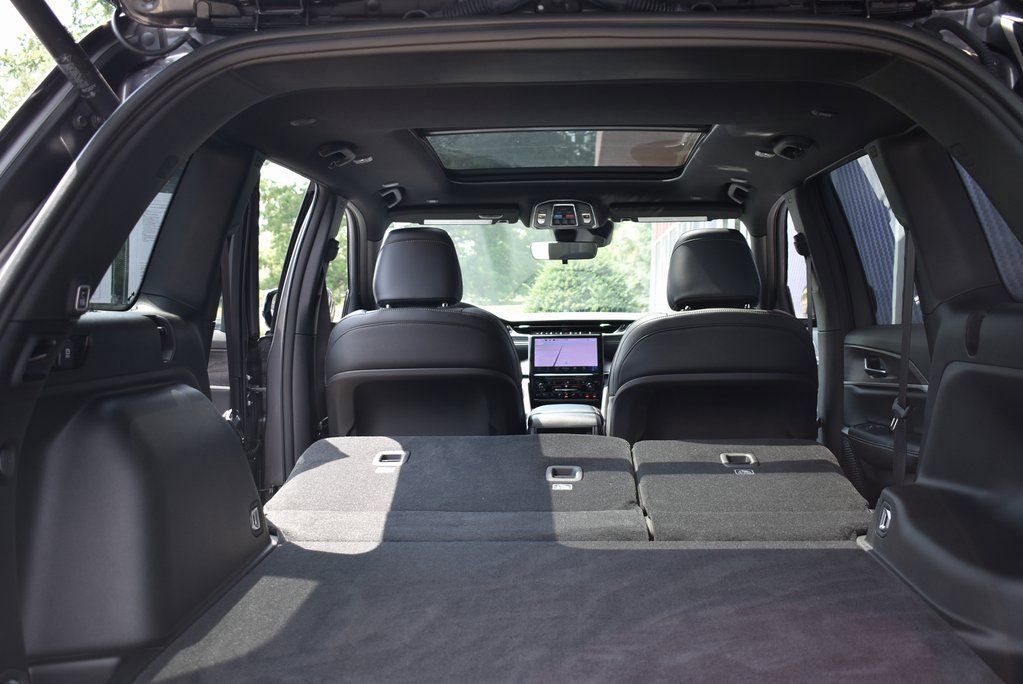 Used 2025 Jeep Grand Cherokee Limited w/ Black Appearance Package image 61