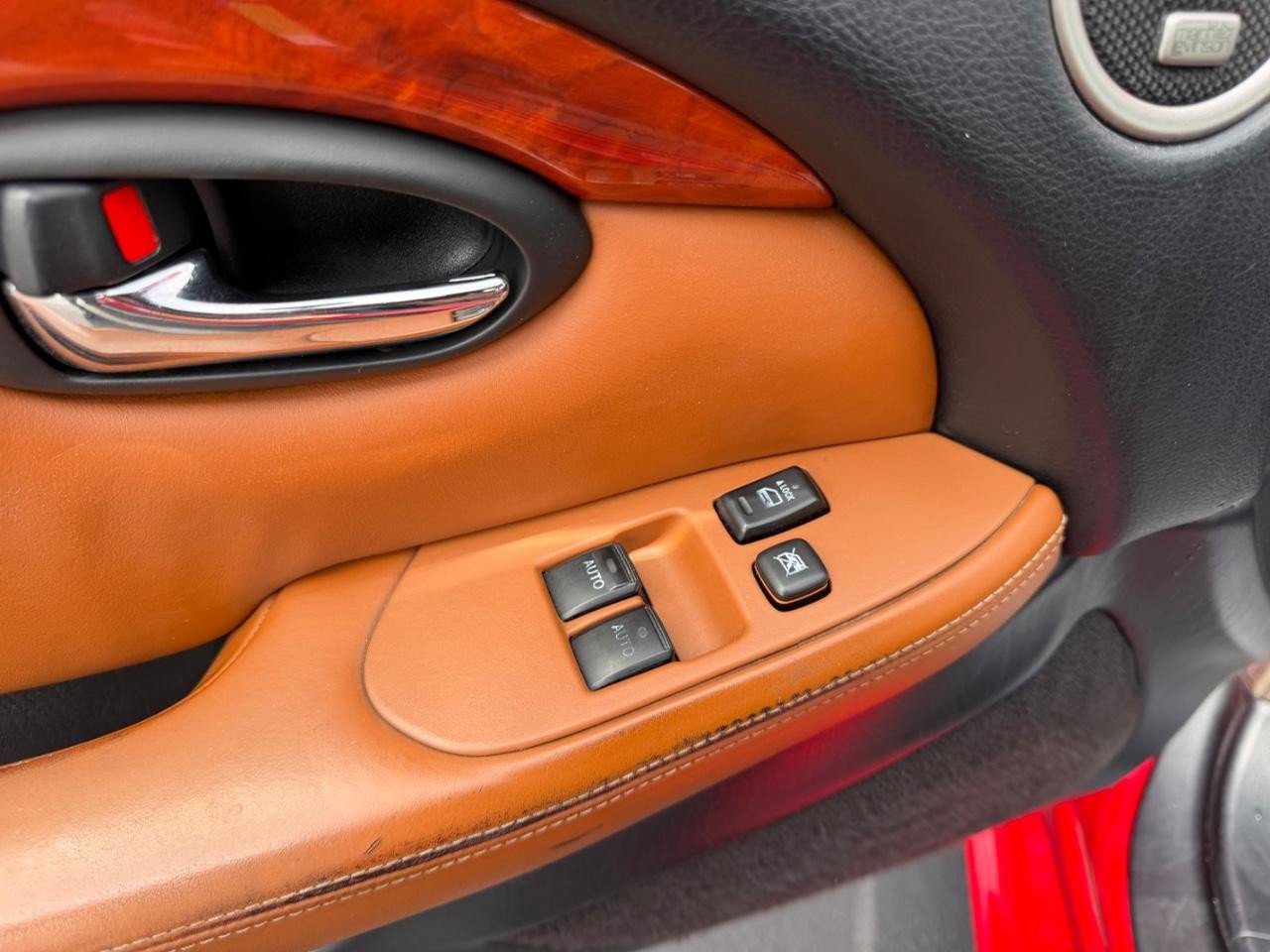 Used 2005 Lexus SC 430 Convertible image 18