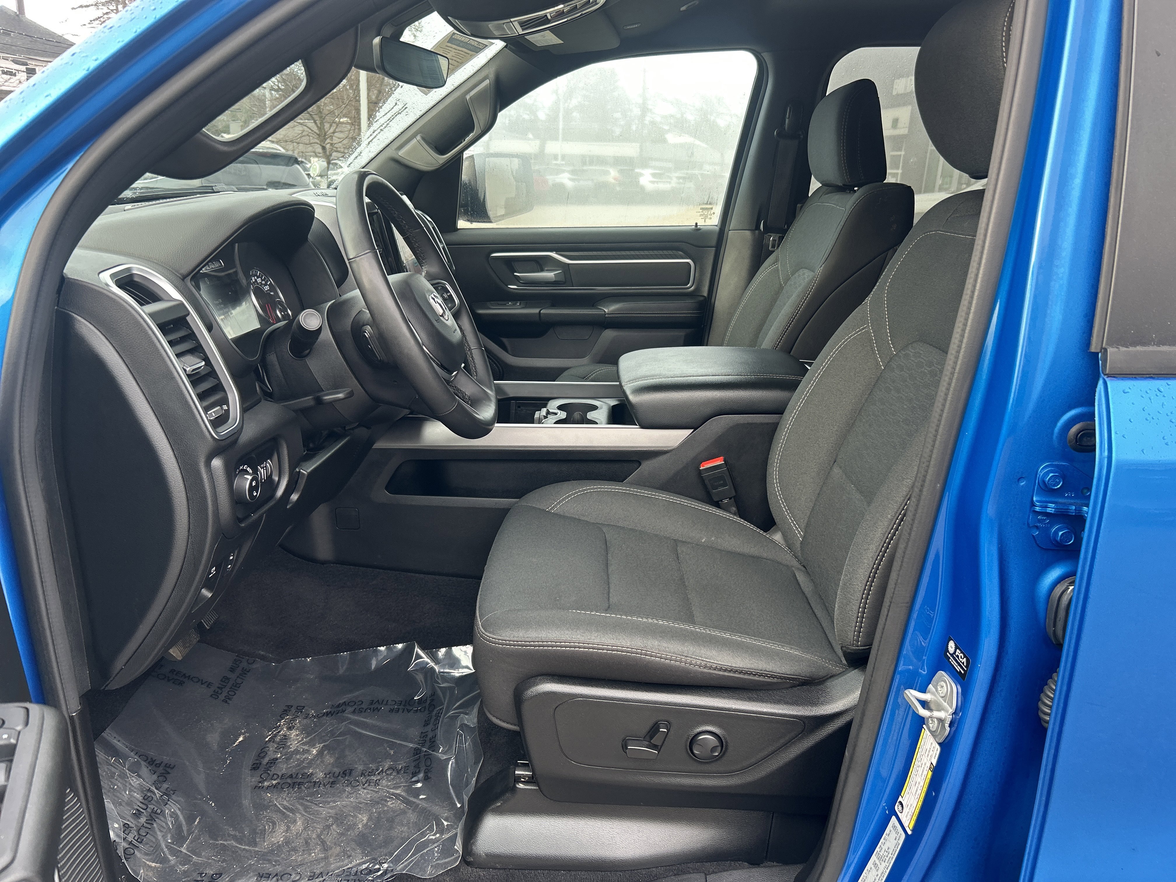 Used 2025 RAM 1500 Big Horn AWD/4WD image 14