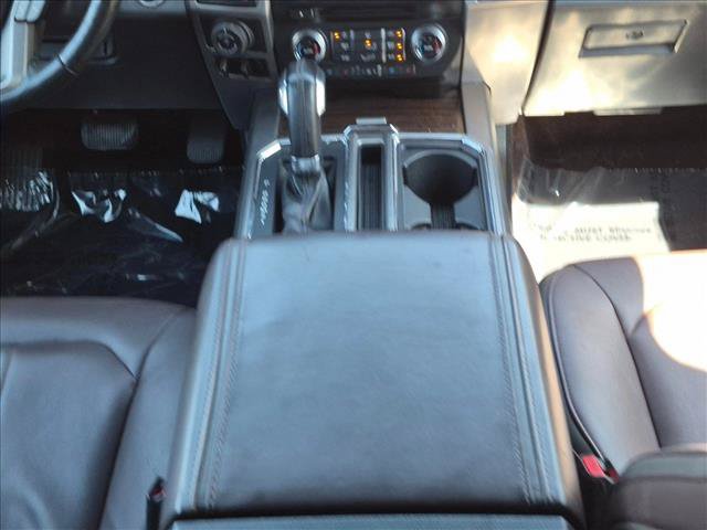 Used 2016 Ford F150 Platinum w/ Equipment Group 701A Luxury AWD/4WD image 17