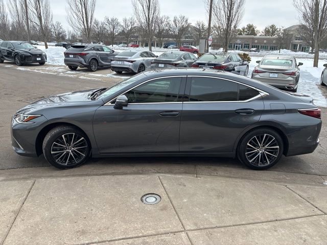 Used 2024 Lexus ES 350 w/ Premium Package image 3