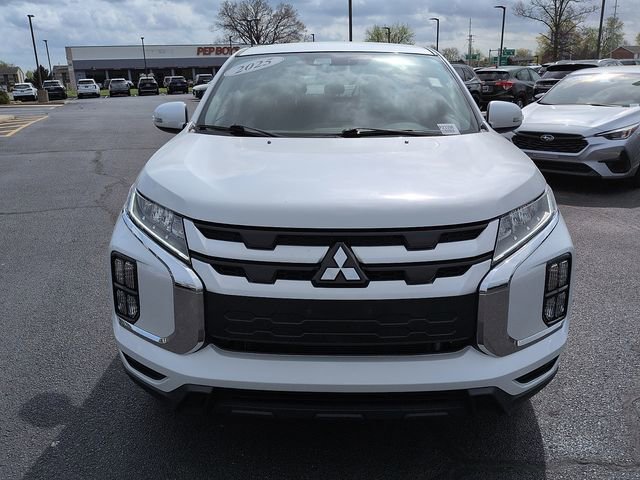 Used 2025 Mitsubishi Outlander Sport AWD image 2