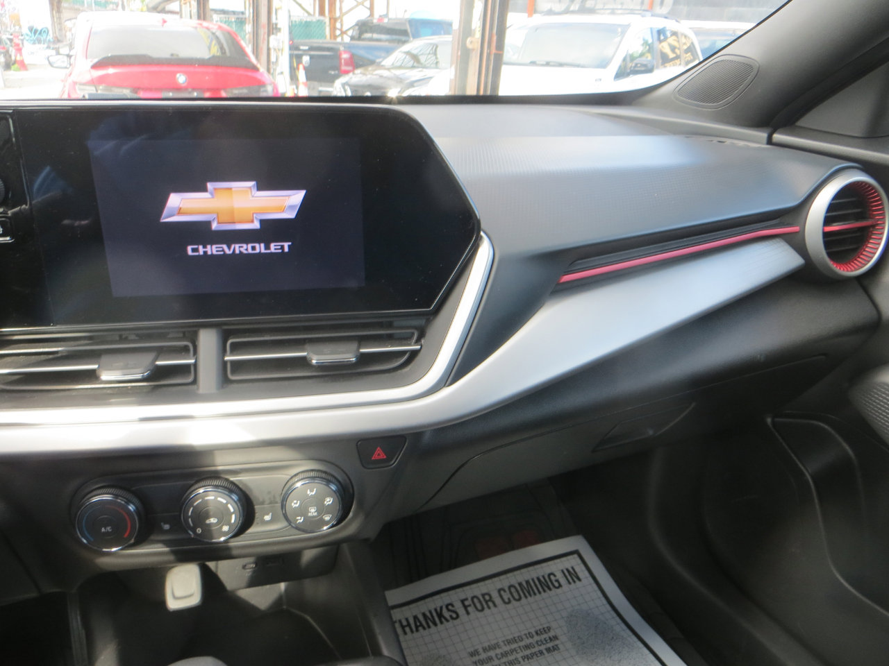 Used 2024 Chevrolet Trax RS w/ Driver Confidence Package image 13