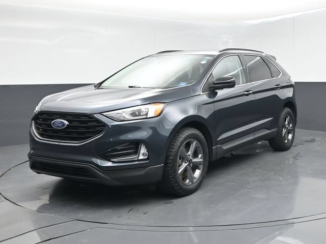 Certified 2022 Ford Edge SEL w/ Sport Appearance Package AWD/4WD image 4