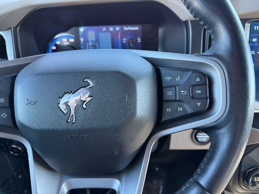 Used 2023 Ford Bronco Wildtrak image 25